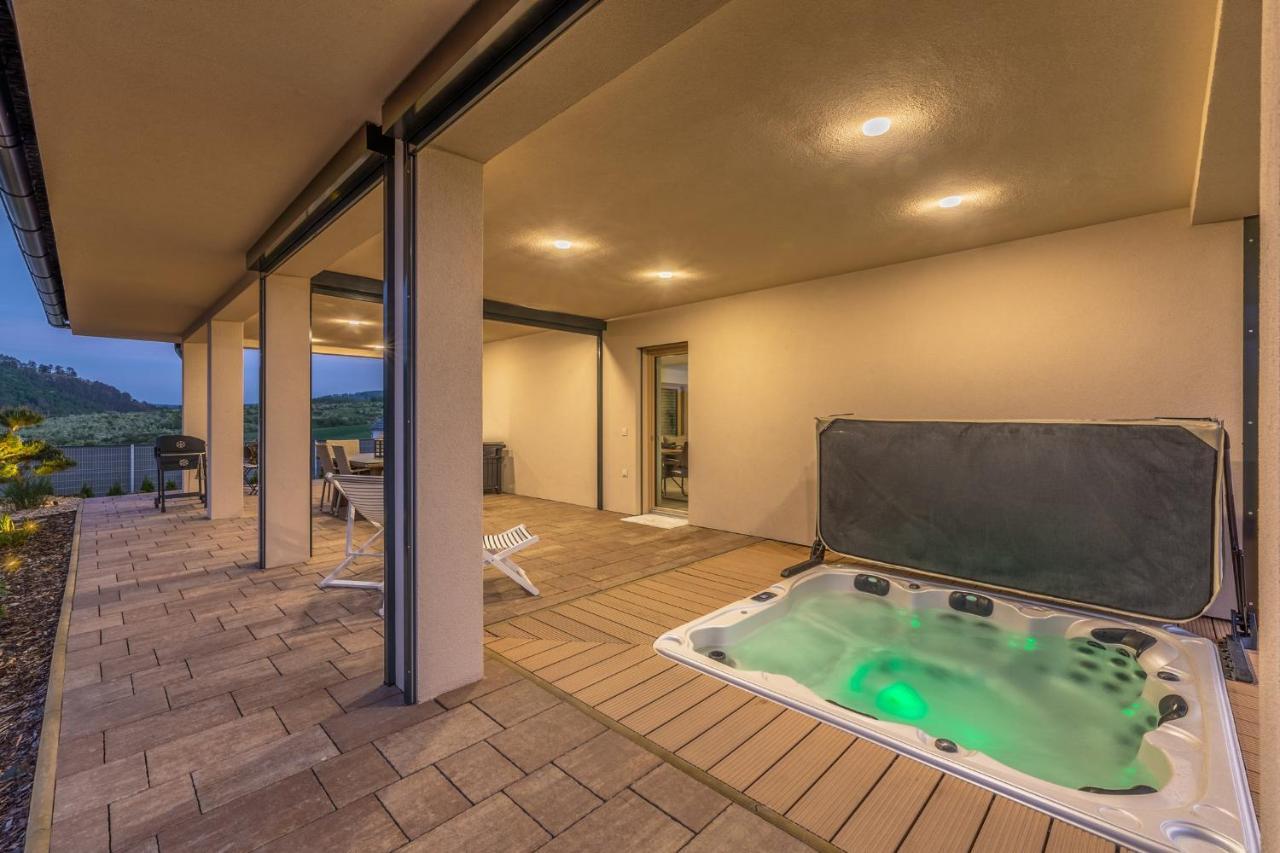 Luxury Spa Villa Králŭv Dvŭr Eksteriør bilde