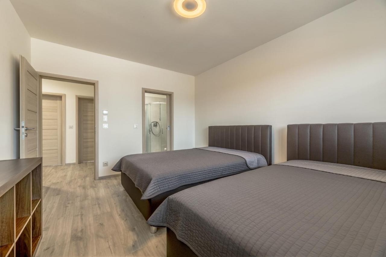 Luxury Spa Villa Králŭv Dvŭr Eksteriør bilde